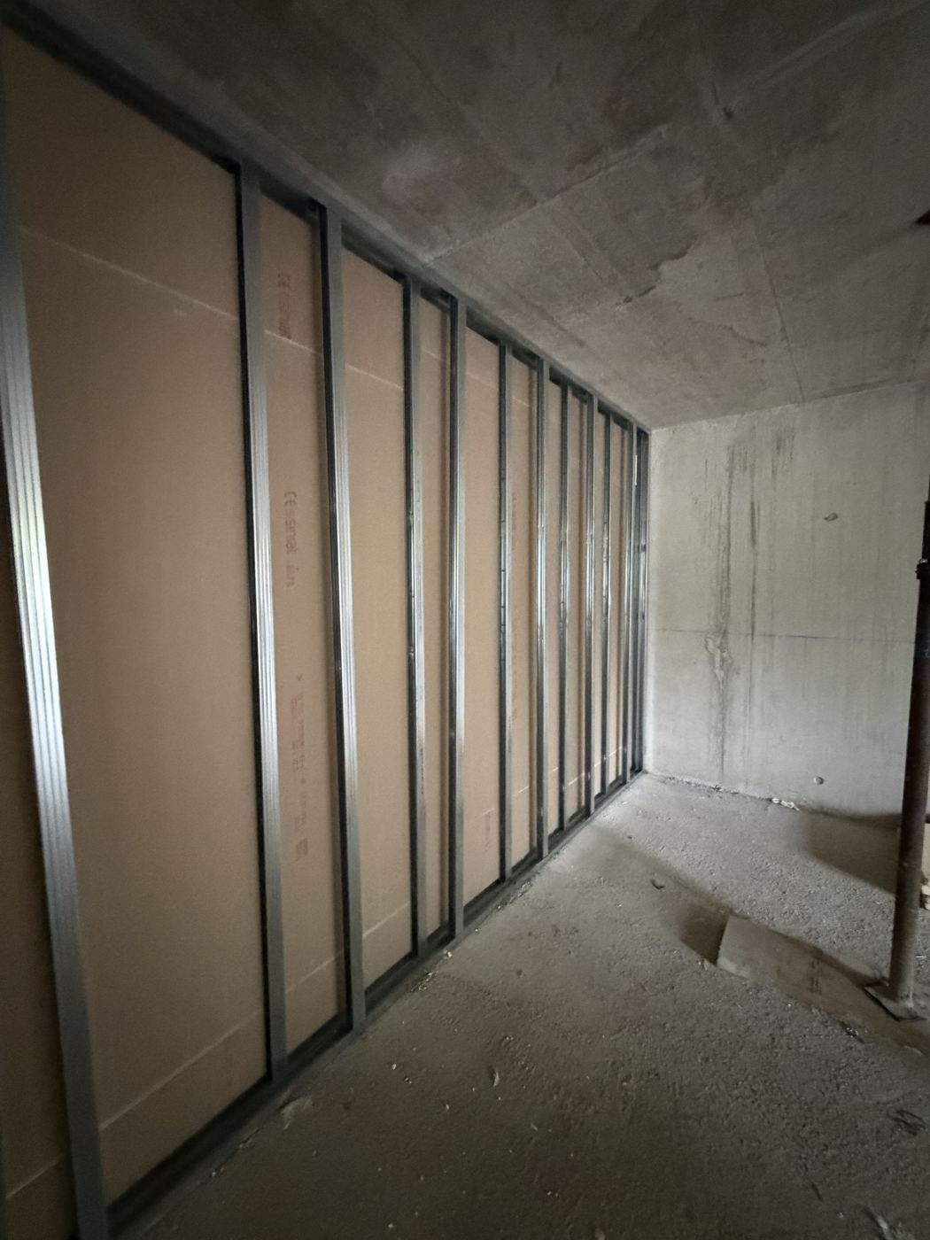 Étape 2 · Pose des plaques